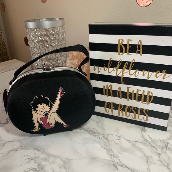 Betty Boop Handbags - Betty Boop Cosmetic Makeup Travel Case